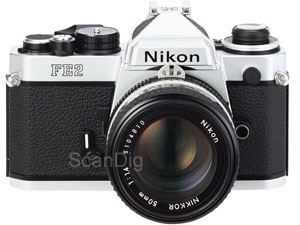 Nikon FE2 mit Normalobjektiv